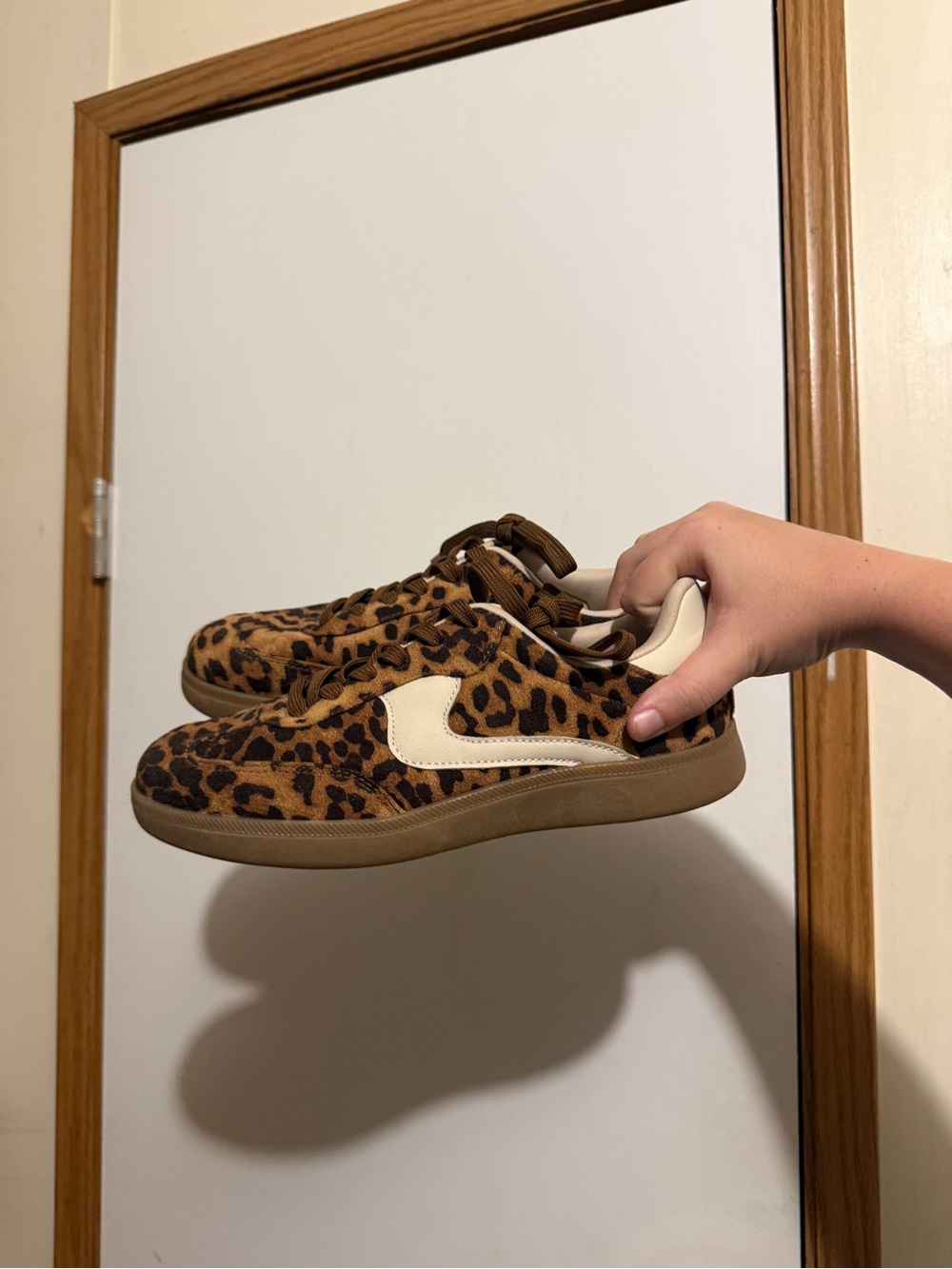 Women’s leopard print shoes